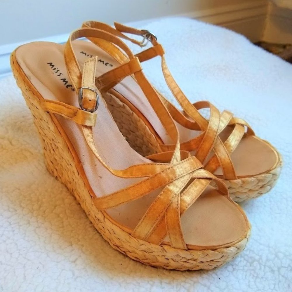 Miss Me Braided Wedge Sandals (7.5)